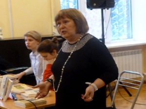 Встреча в «Литературной гостиной» с Лолой  Звонарёвой